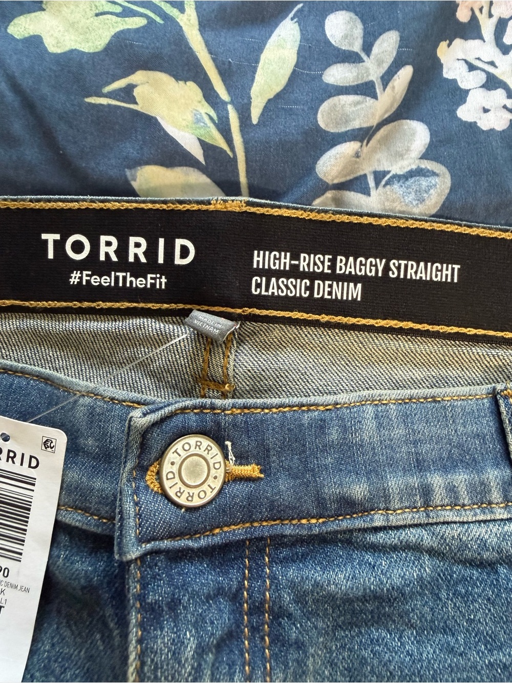 NWT Torrid Baggy High-Rise Straight Jean - Picture 8 of 16
